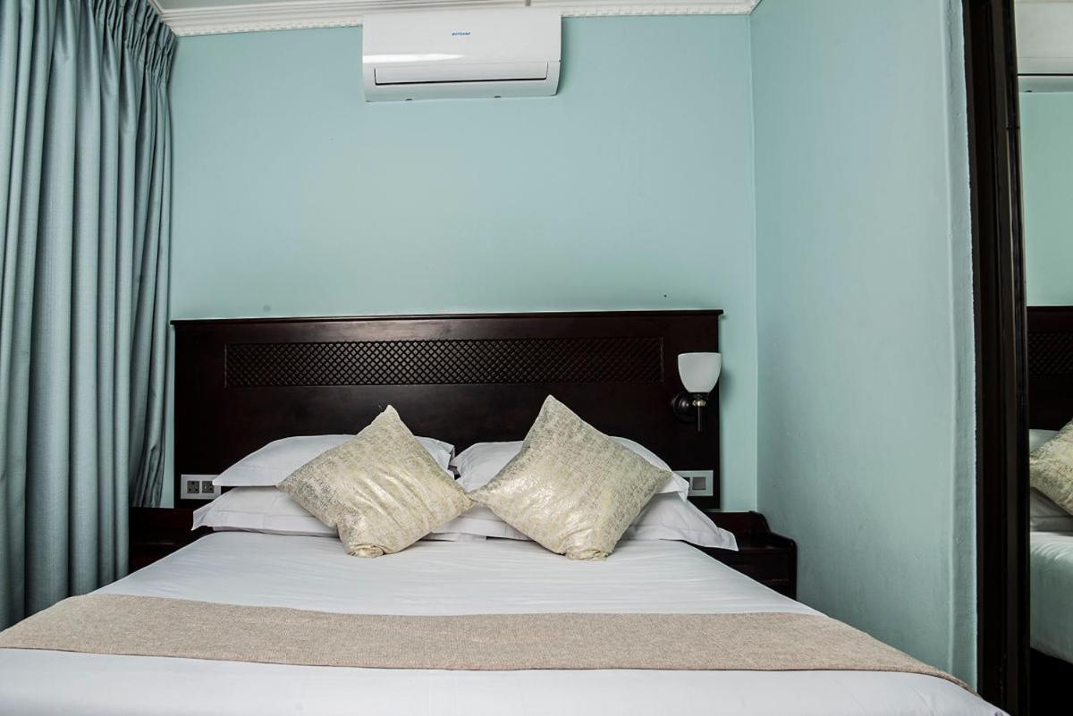 Peaconwood Boutique Villa Palapye Buitenkant foto