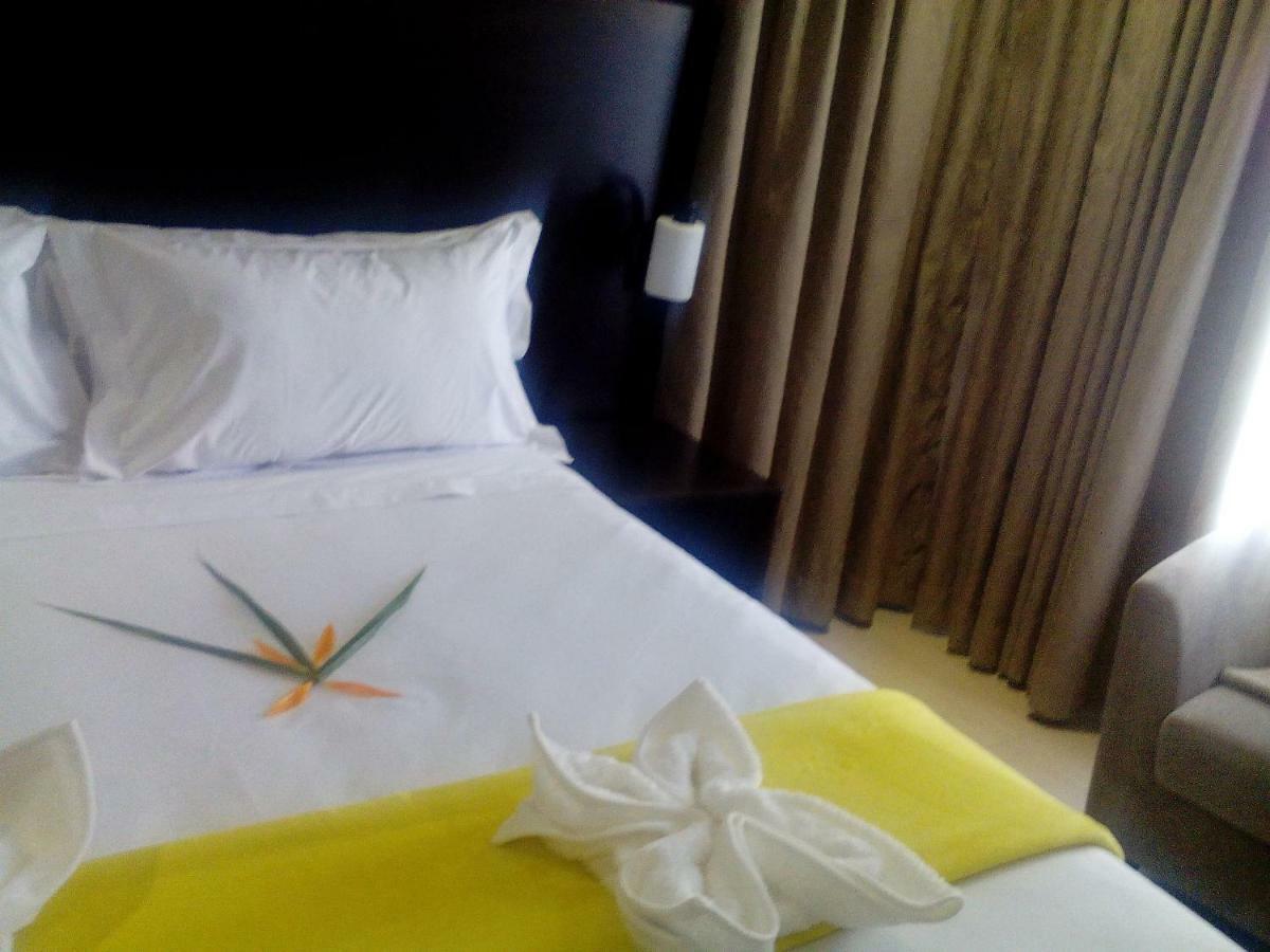 Peaconwood Boutique Villa Palapye Buitenkant foto