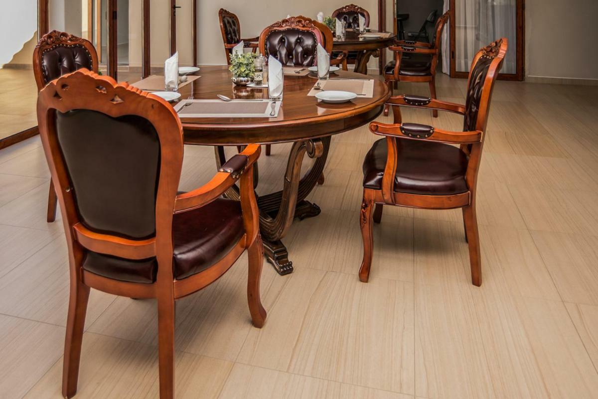 Peaconwood Boutique Villa Palapye Buitenkant foto