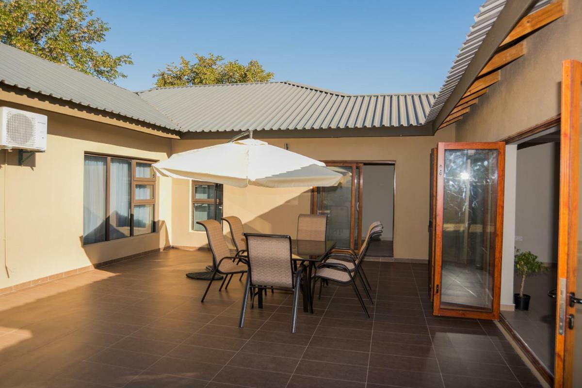 Peaconwood Boutique Villa Palapye Buitenkant foto