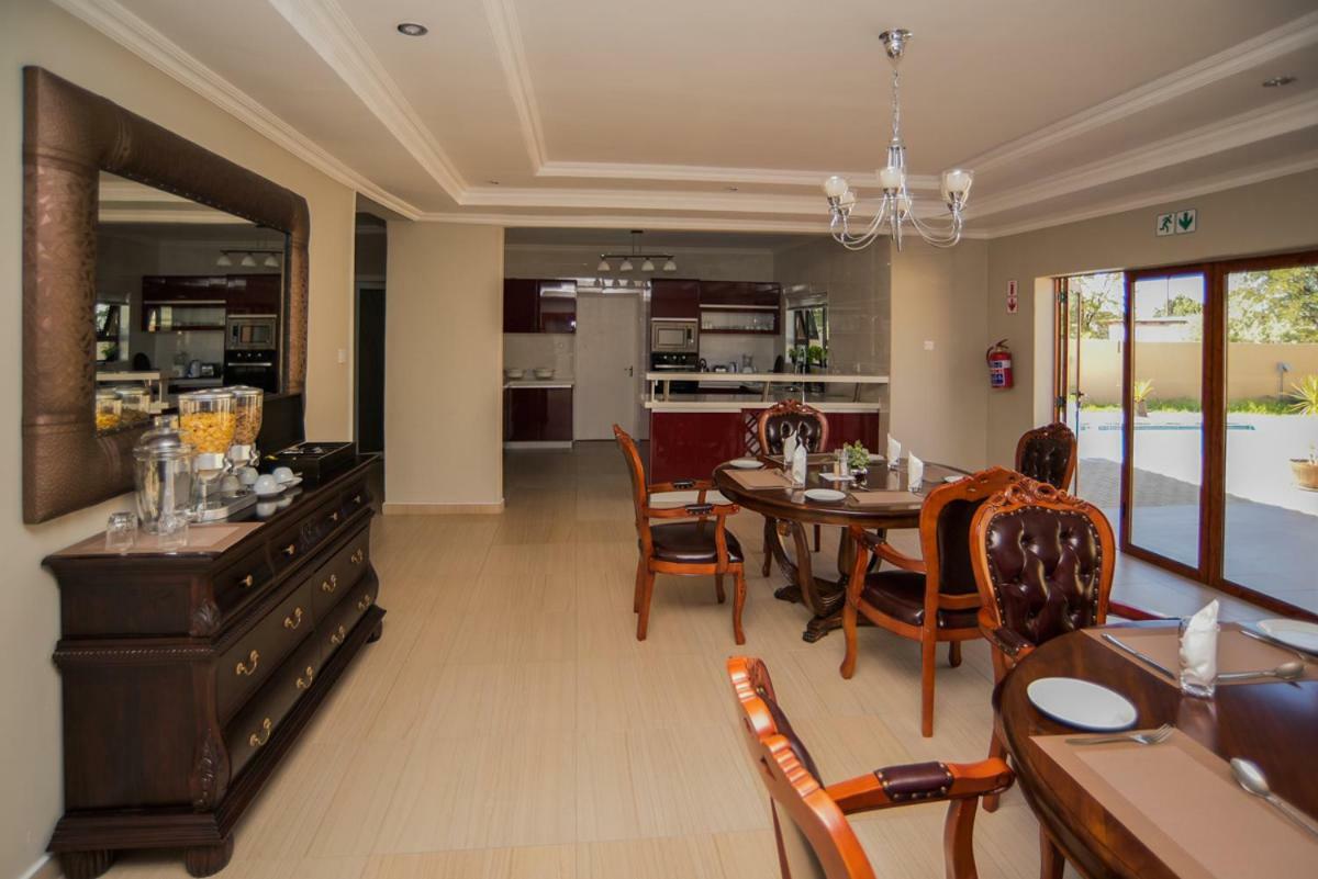 Peaconwood Boutique Villa Palapye Buitenkant foto