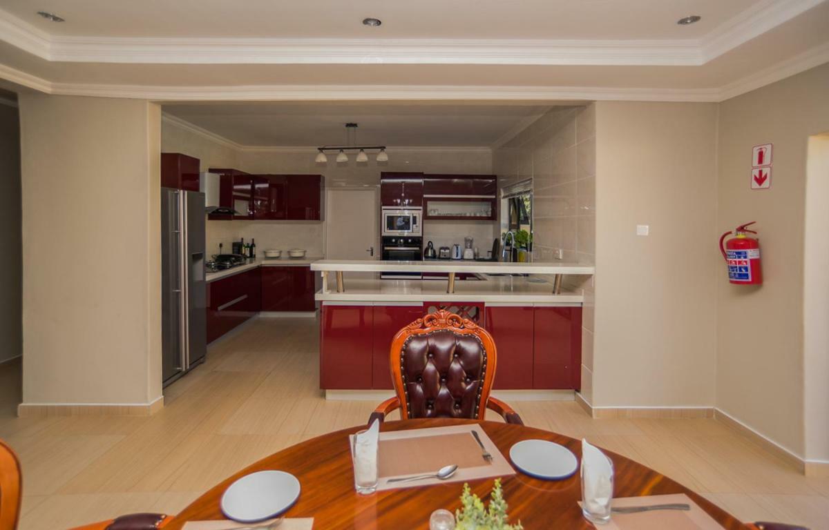 Peaconwood Boutique Villa Palapye Buitenkant foto